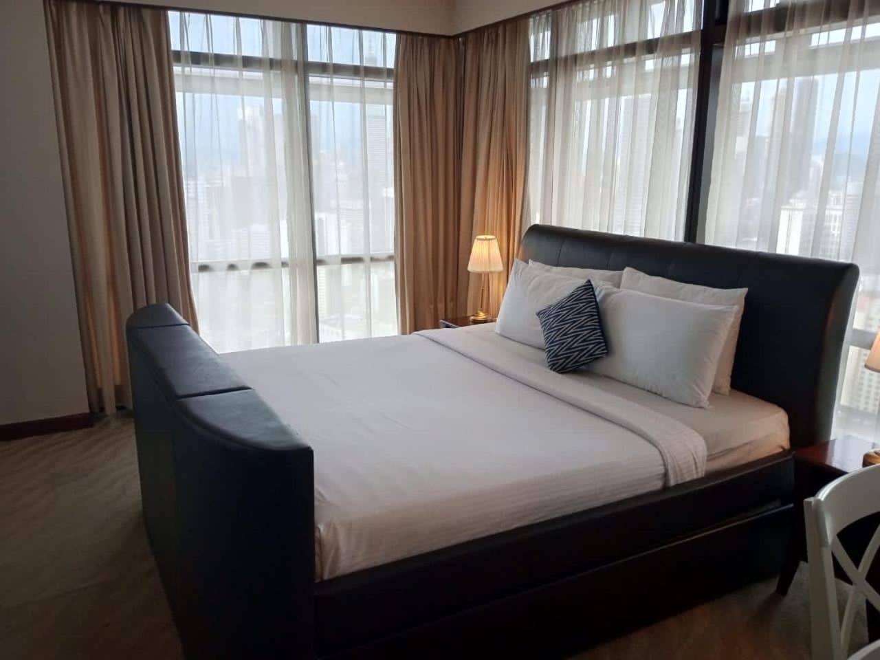 Serviced Apartments @ Times Square Куала-Лумпур Экстерьер фото